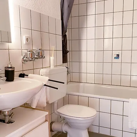Rhein Neuss-duesseldorf Messe Apartment *