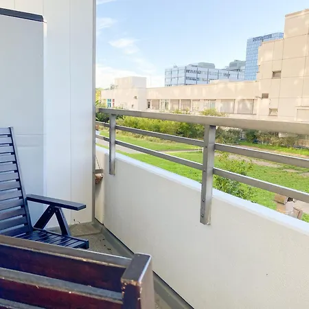 Rhein Neuss-duesseldorf Messe Appartement